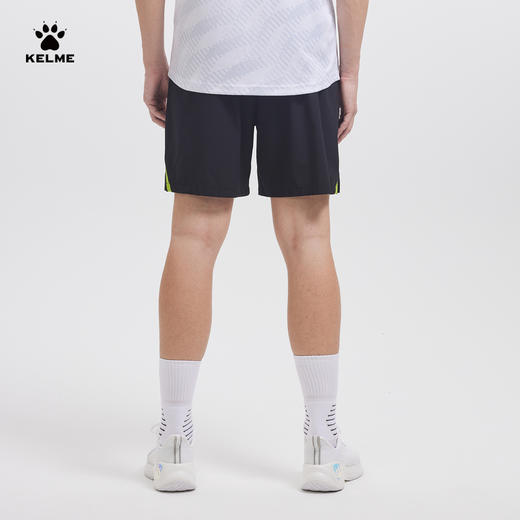 卡尔美2023新款男士训练短裤 商品图3