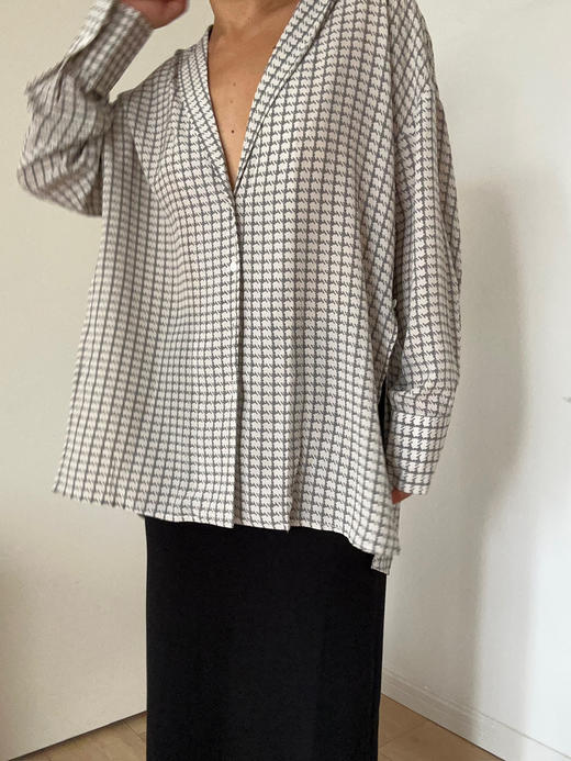 Semplicita | F18 西装领衬衫  [ 黑 / 真丝格子 ] 商品图1