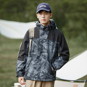 【防泼水透气科技❗️冲锋衣夹克】男士外套防风防水，女士外套夹克风衣，登山服情侣搭配。风衣登山服拼色情侣外套，秋运动外套男冲锋衣女防风防水冲锋衣夹克风衣登山服拼色情侣外套父亲节礼物新年礼盒年货礼盒