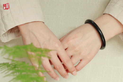 和田墨玉手镯 圈口：57mm 商品图3