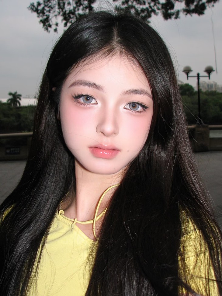 YUKICON 年抛隐形眼镜 芝麻奶灰 14.0mm 1副/2片 左右度数可不同-VVCON美瞳商城23 YUKICON 年抛隐形眼镜 芝麻奶灰 14.0mm 1副/2片 左右度数可不同 - VVCON美瞳商城