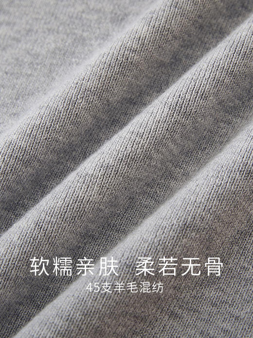 【年终特卖】熙世界高领针织打底衫女秋冬2025新款修身内搭软糯堆堆领毛衣上衣 商品图4