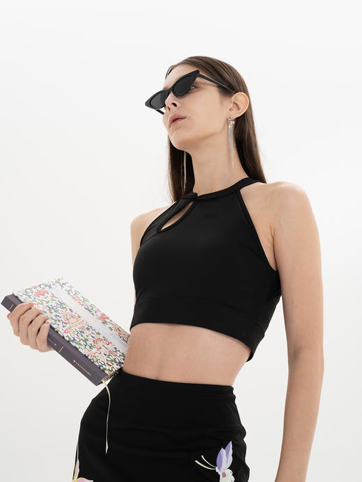 FayWeaver｜新中式斜襟盘扣运动背心 [ 黑AW23FMH2BK / 奶茶AW23FMH2MT / 裸AW23FMH2ND ] 商品图5