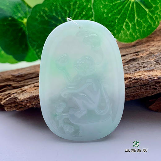 派瑞翡翠 翡翠挂件 糯种 浅紫 商品图4