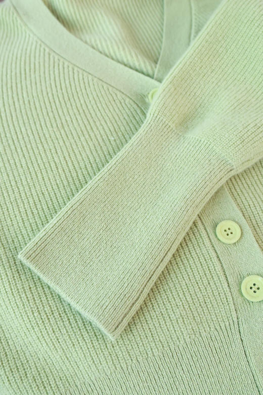 甜美温柔泡泡袖针织开衫 商品图9