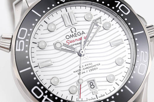 OR厂欧米茄新海马系列300M白盘复刻手表一比一手表n厂c厂zf厂vs厂noob厂clean厂测评 商品图5