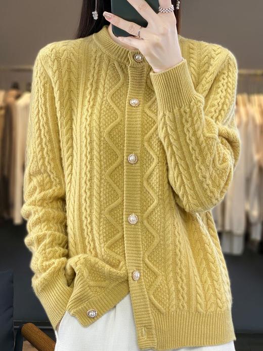 QHJY-JY632加厚圆领开衫100羊毛针织毛衣外套复古绞花保暖上衣 商品图2