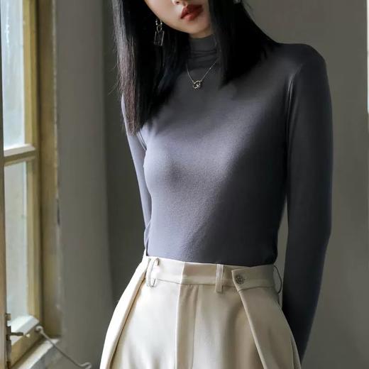 【修身显瘦舒适！中领长袖打底衫】超弹性面料，贴合丰满身形。柔软舒适莫代尔棉，修身显瘦剪裁，半高领中领长袖打底衫女内搭春秋冬紧身纯色上衣t恤 商品图3