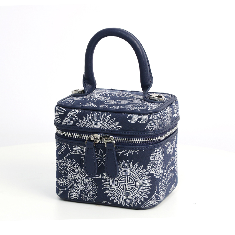 深山集市民族风盒子包