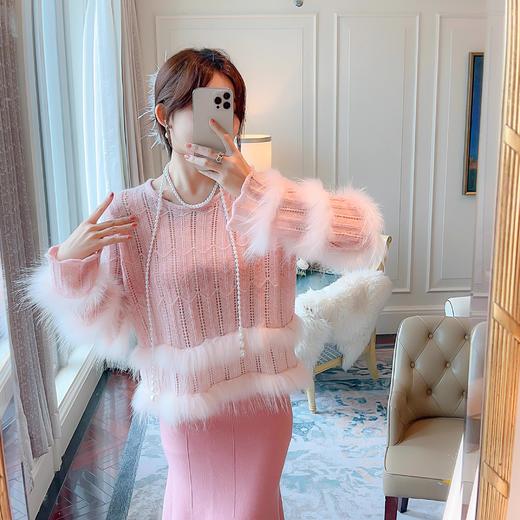 张心子【奶昔糯米】慵懒风奶系穿搭套头针织衫2023秋冬新款毛绒上衣 U2309144 商品图2