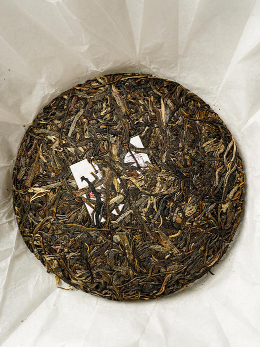 高香高鲜爽！适口性高！2020年临沧茶区大雪山古300纯料古树茶357g饼茶 商品图1