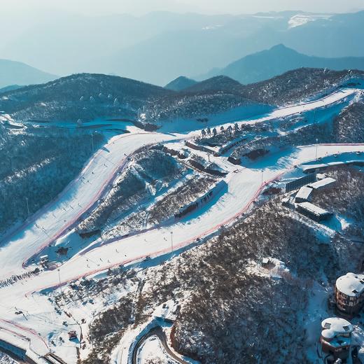 【云上草原滑雪票】全天畅滑，高山雪景观光+滑雪，指定日期有效，请至少提前一天下单！ 商品图3