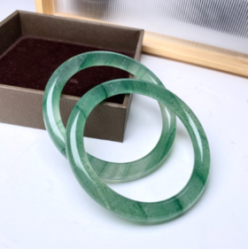 绿草莓手镯-圆条