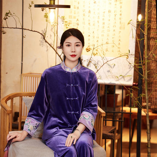 FLZD新中式唐装丝绒拼接外套女装开衫上衣盘扣刺绣气质感国风女 商品图2