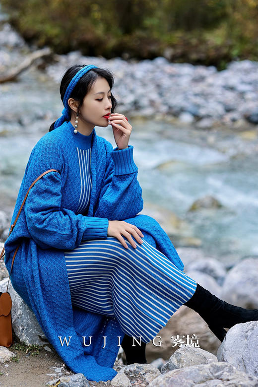 3203071 青蓝冰水 进口超细美丽诺羊毛针织外套 雾境 商品图3