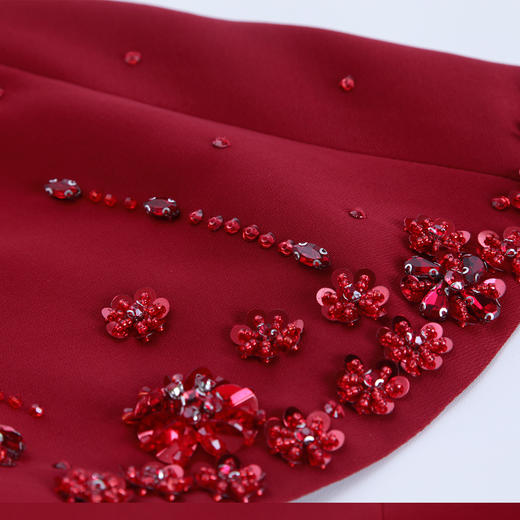 NG865斯尔丽2023新款斗篷设计钉珠收腰显瘦连衣裙 商品图4