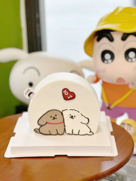 贴贴小狗·奶油霜蛋糕
