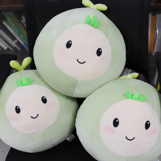 【本店热销】小绿芽玩偶团子 抱枕公仔毛绒玩具可爱娃娃床上沙发超软 商品图2