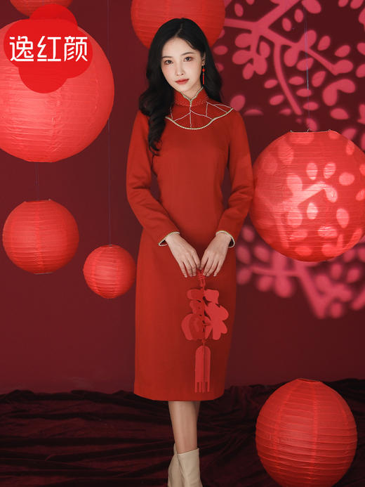 逸红颜 叶彤 2026春季新款针织改良旗袍红色九分袖新中式连衣裙女 商品图2