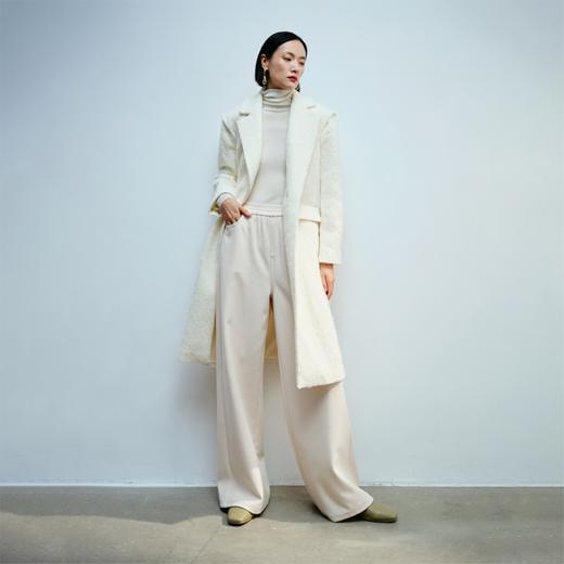 LIYIHAN羊毛弧形单面呢大衣 Y234D09602 商品图0