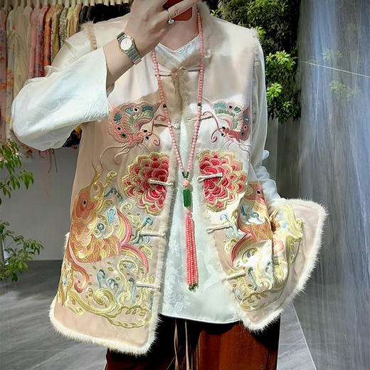 KDS-2328醋酸棉马甲女新中式中国风锦鲤刺绣马夹夹棉保暖坎肩 商品图3