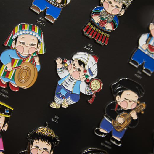 民族娃娃团结珍越版微章 商品图2