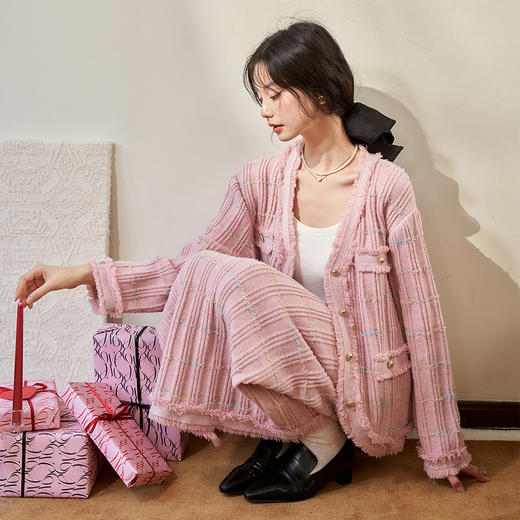 西遇法式小香风毛衣套装女2023秋冬新款直筒半裙针织开衫两件套D2332629/D2332628 商品图3