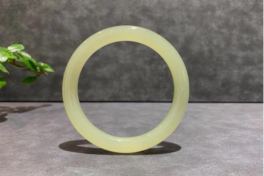 【御珠宫坊】青白玉手镯58mm 商品图2