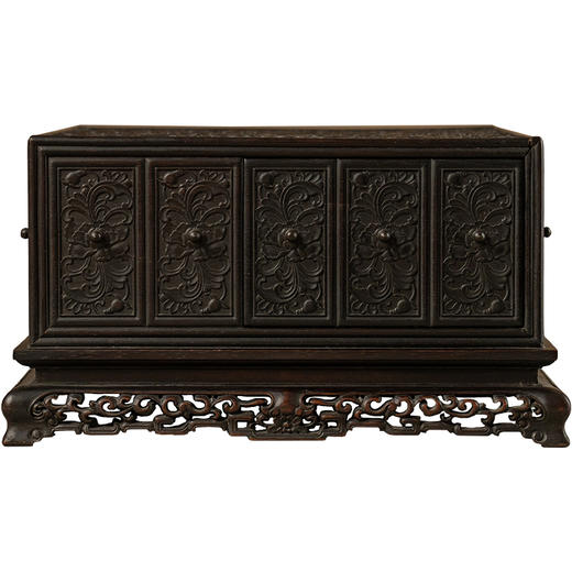 清 红木紫檀工满雕西番莲纹四屉十六格文房箱 商品图5