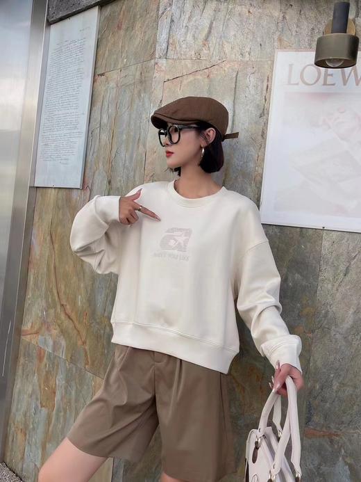 女星星卫衣6072 商品图1