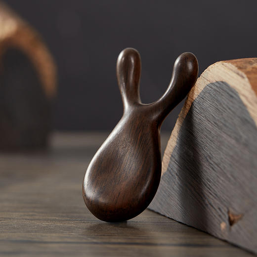 初心 鼻梁眼部穴位按摩器 便携鹿角梳鼻面部提拉刮器 商品图8