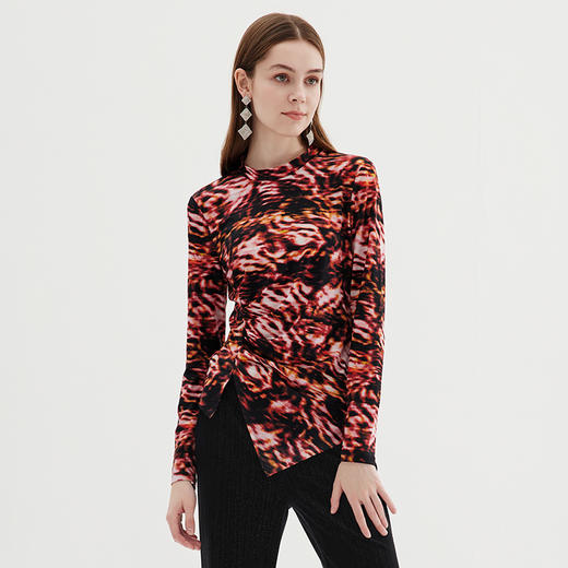 EITIE爱特爱冬季新款修身显瘦百搭印花小上衣7213902 商品图2