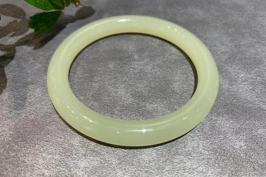 【御珠宫坊】青白玉手镯58mm 商品图4