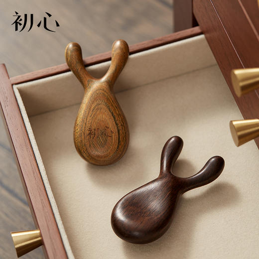 初心| 鼻梁眼部鹿角按摩梳鼻刮器 商品图0