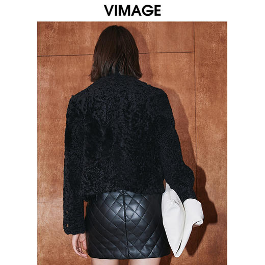 VIMAGE纬漫纪冬季新款气质修身羊毛羊皮革短外套大衣V2093601 商品图4