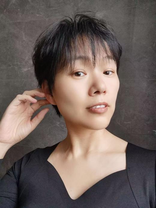 猫太推荐---赫本领高弹 带胸垫 肌底衣 修身显瘦  内搭打底上衣（买2减20元） 商品图0