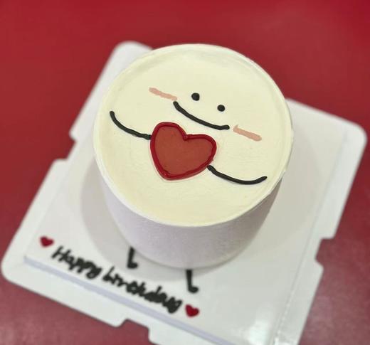 笑脸爱心蛋糕▸接单制作 ▸ 下单30分钟后不可退换哦 商品图0