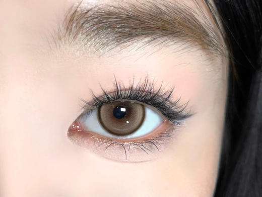 Doragina 松软梦境 年抛 两片 14.2mm 参考着色 13.5mm 基弧 8.6 含水 38% 韩国进口 商品图3