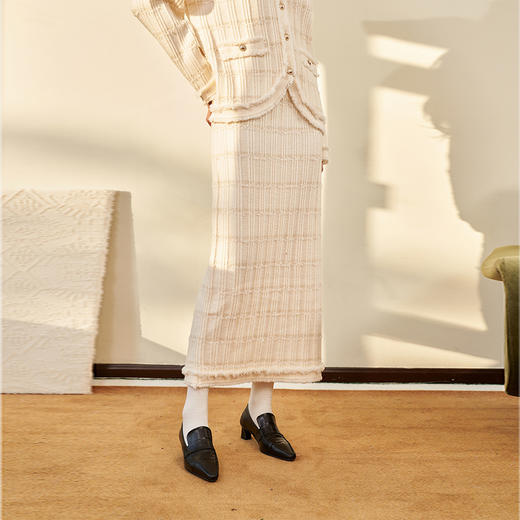 西遇法式小香风半身裙2023秋冬新款高级感盐系轻熟流苏边开叉裙D2332629 商品图2
