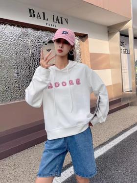 女帽衫8670