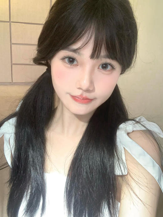 月抛 Lolilook 夜色未央 14.2 着色13.6 渐变黑灰 自然 商品图3