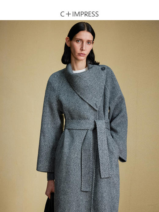DY2304076西嘉C+IMPRESS/西嘉人字纹双面呢大衣女羊驼贝贝围巾领羊毛外套 商品图3