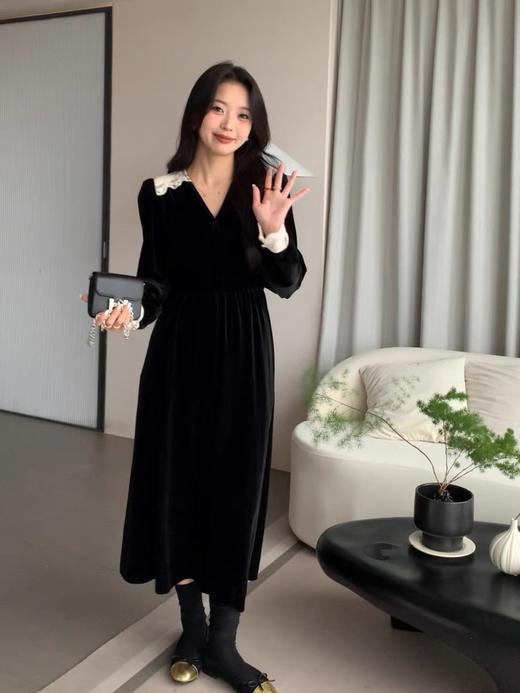高级感复古丝绒连衣裙 圆领蕾丝拼接气质女 商品图0