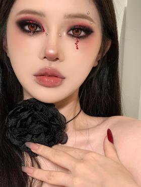 recolook半年抛美瞳 女王的救赎 14.2mm