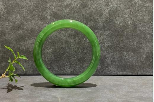【御珠宫坊】碧玉手镯53mm 商品图0