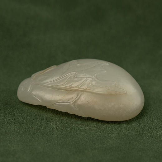 清代 和田玉籽料树叶纹鼻烟壶 商品图1