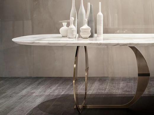 栖居 餐桌 简 大理石+不锈钢[免费送装，偏远地区除外] 商品图1