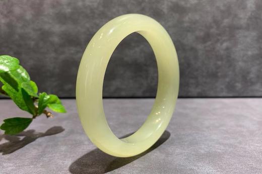 【御珠宫坊】青白玉手镯55mm 商品图4