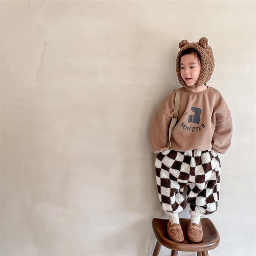 【浪漫韩版风格，高品质抓绒面料！】2023童装秋冬装新款 儿童秋款韩版抓绒冬季卫衣女童秋装 无论是室内还是户外活动，都能展现出孩子们的青春活力和可爱魅力lm 商品图2