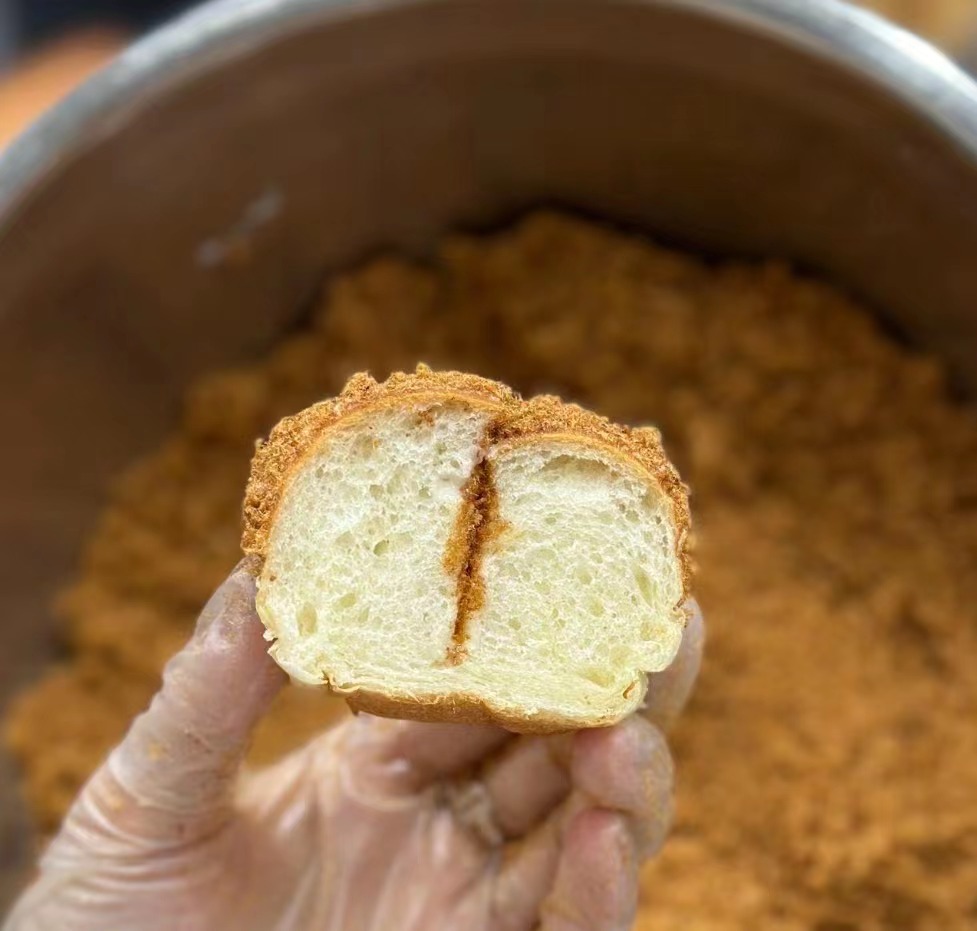 香酥肉松热狗~ 04月17日制作发出